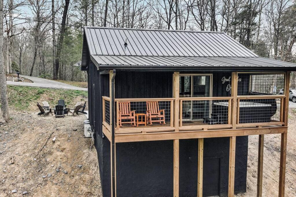 Honeymoon Couples Cabin Secluded, Hot Tub, Views Sevierville Esterno foto