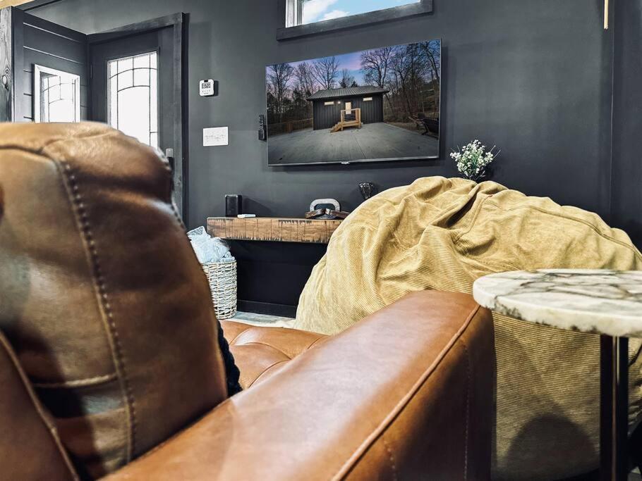 Honeymoon Couples Cabin Secluded, Hot Tub, Views Sevierville Esterno foto