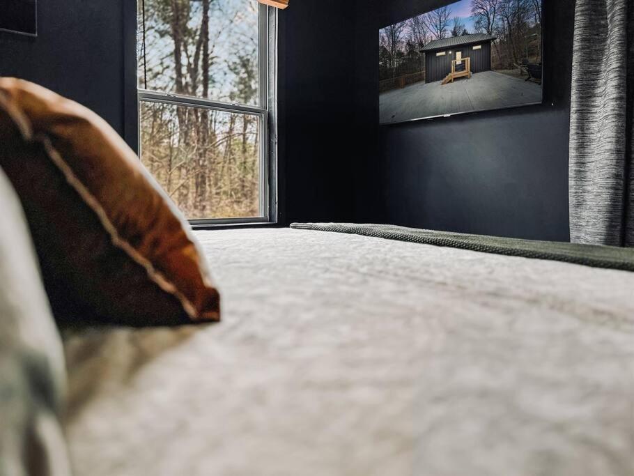 Honeymoon Couples Cabin Secluded, Hot Tub, Views Sevierville Esterno foto